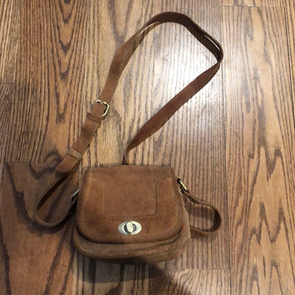100% leather crossbody bag